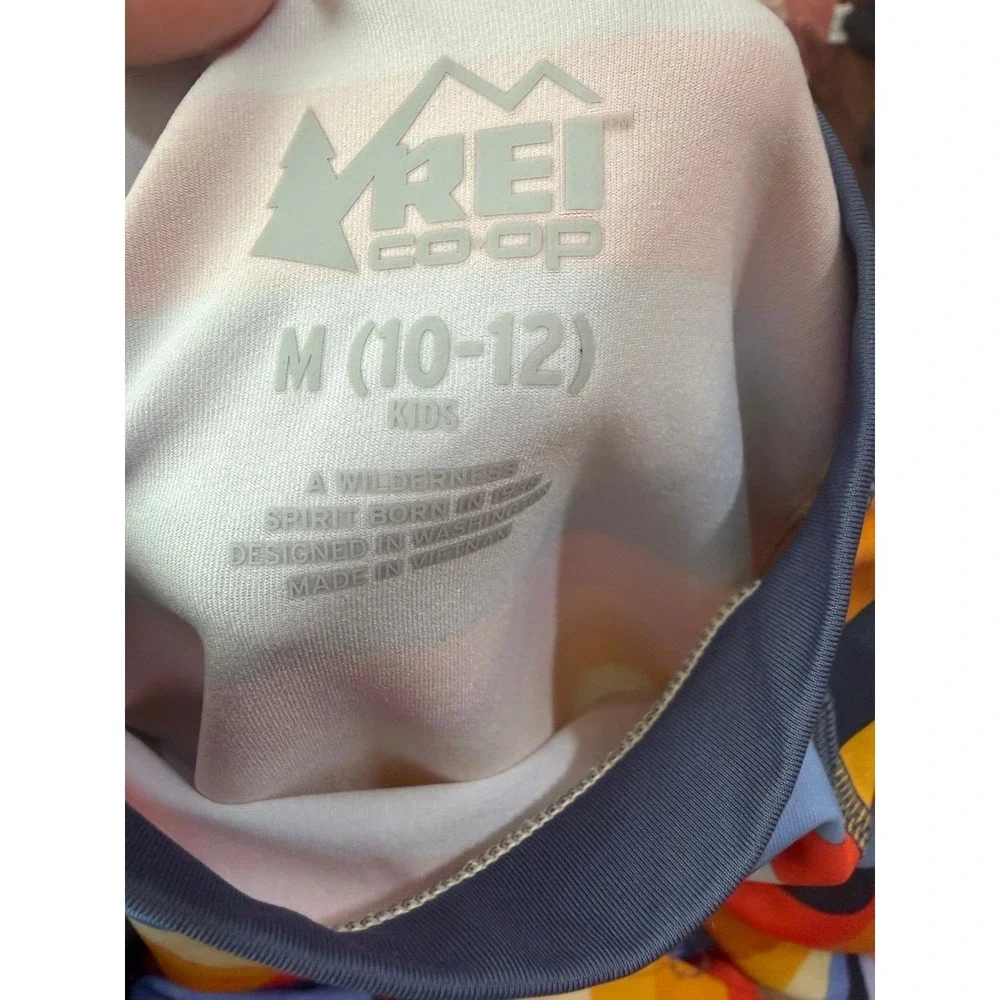 Rei rashguard